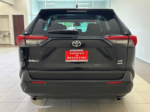 Certified 2025 Toyota RAV4 LE image 5