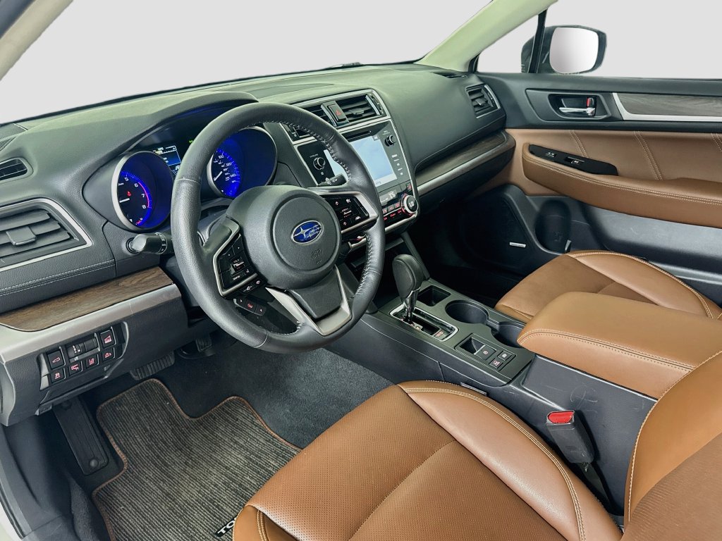 Used 2019 Subaru Outback 2.5i Touring w/ Protection Package #1 AWD/4WD image 10
