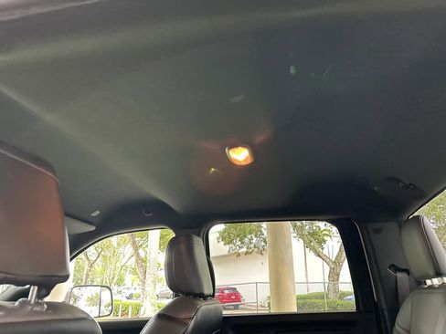 Used 2022 RAM 3500 Tradesman w/ Chrome Appearance Group image 16