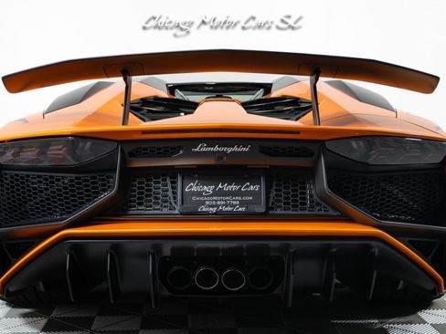 Used 2017 Lamborghini Aventador LP 750-4 Superveloce AWD/4WD image 18