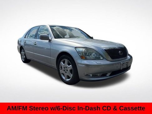 Used 2004 Lexus LS 430 RWD image 9