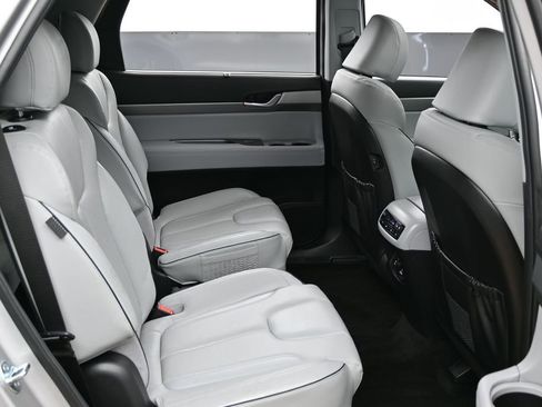 Used 2025 Hyundai Palisade SEL image 38