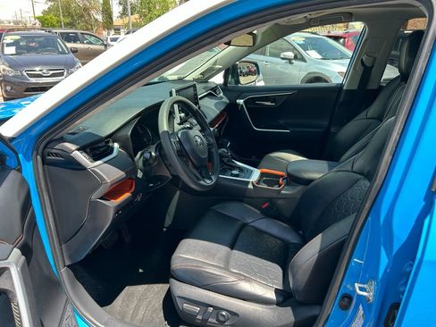 Used 2020 Toyota RAV4 Adventure AWD/4WD image 16