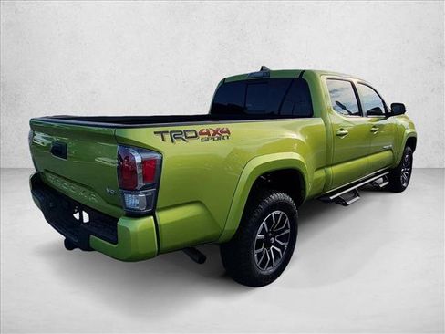 Used 2023 Toyota Tacoma TRD Sport AWD/4WD image 5