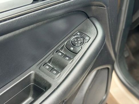 Used 2020 Ford Edge SE AWD/4WD image 19