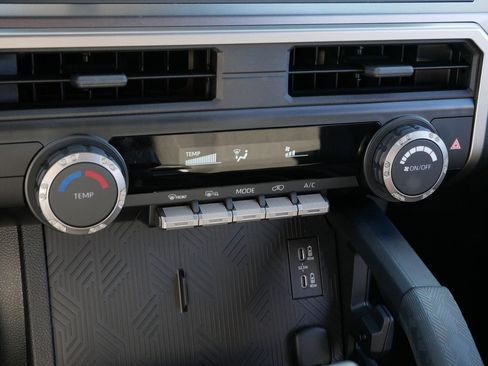 Certified 2025 Toyota 4Runner SR5 image 23