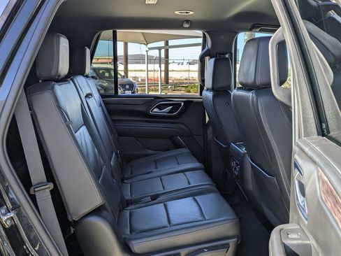 Used 2024 Chevrolet Tahoe LT image 28