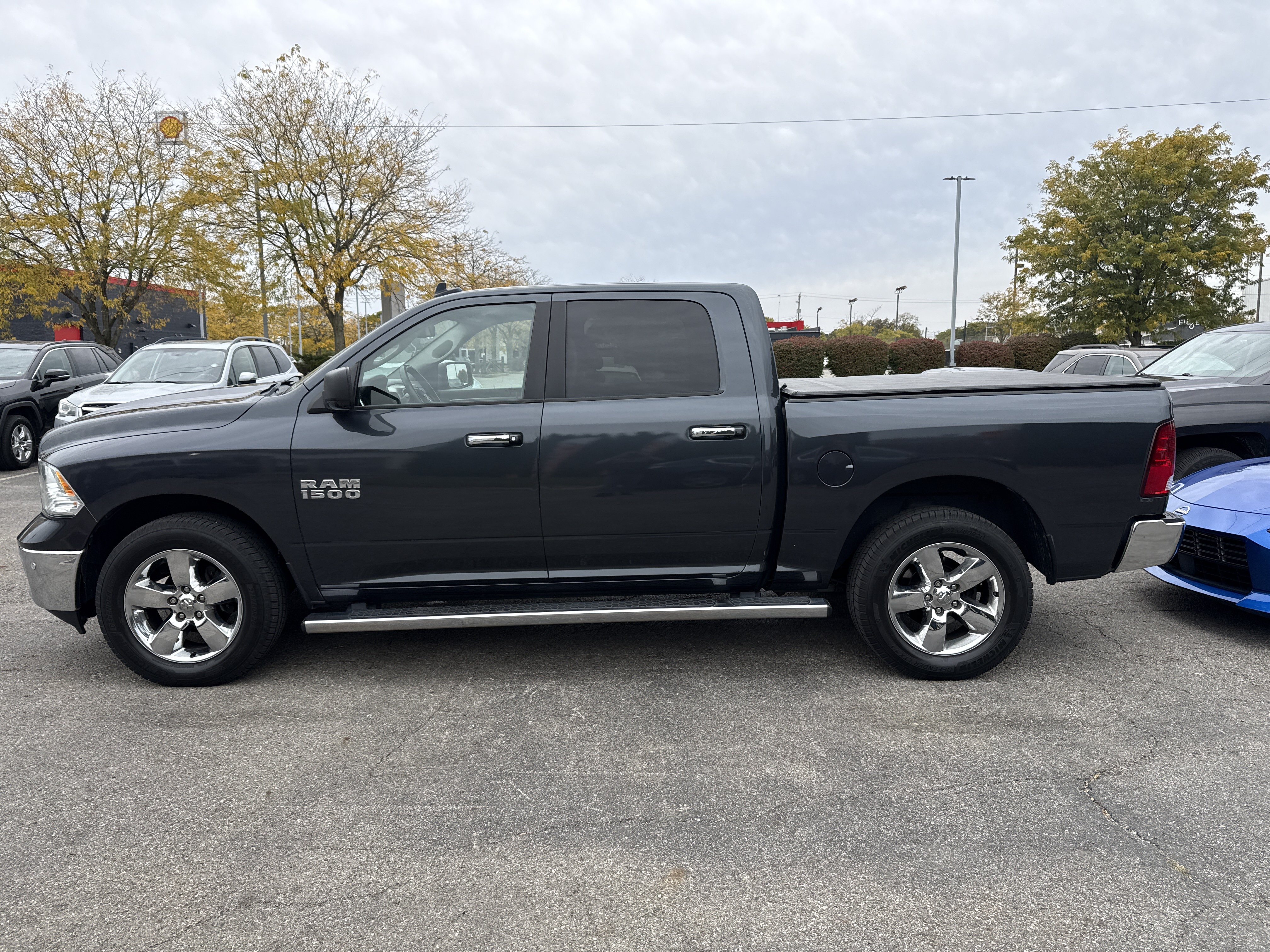 Used 2018 RAM 1500 Big Horn AWD/4WD image 2