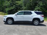Used 2022 Chevrolet Traverse LS image 2