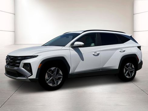 New 2026 Hyundai Tucson SEL w/ Tow & Go Package FWD image 2