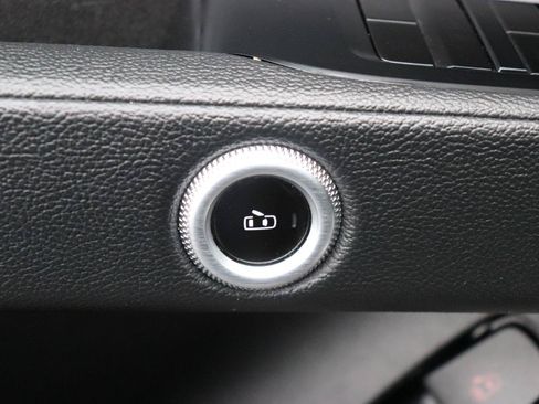 Used 2024 Maserati Grecale GT AWD/4WD image 46