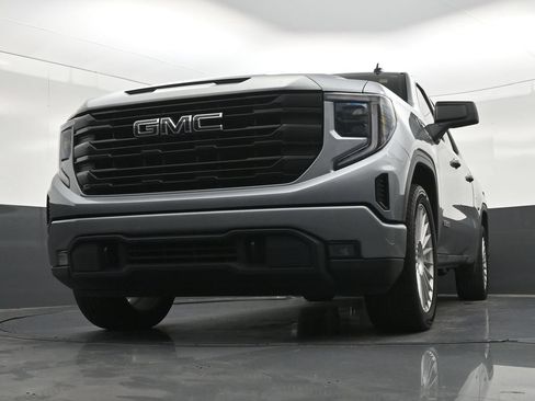 Used 2023 GMC Sierra 1500 Elevation RWD image 31