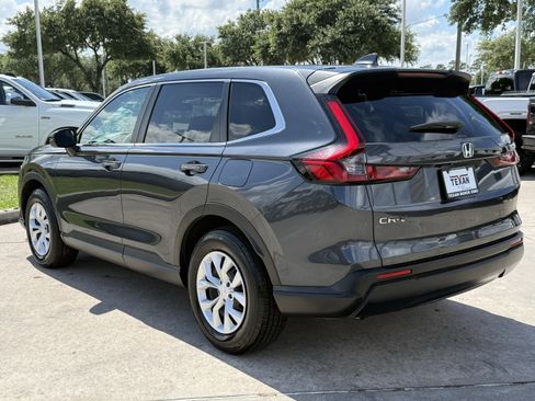 Used 2025 Honda CR-V LX image 7