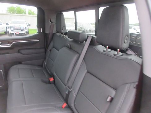 New 2026 GMC Sierra 1500 SLT w/ SLT Premium Plus Package AWD/4WD image 14