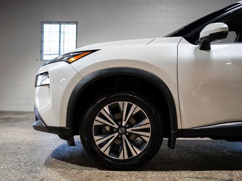 Used 2021 Nissan Rogue SV AWD/4WD image 7