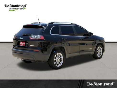 Used 2019 Jeep Cherokee Latitude w/ Popular Appearance Group FWD image 5