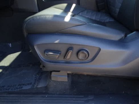 Used 2024 Toyota Tacoma TRD Off-Road w/ TRD Off Road Premium Package image 18