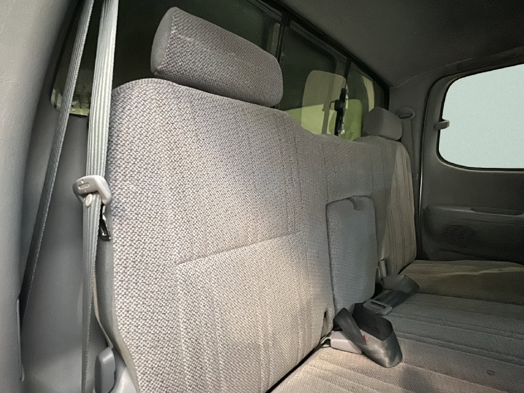 Used 2000 Toyota Tundra SR5 AWD/4WD image 18