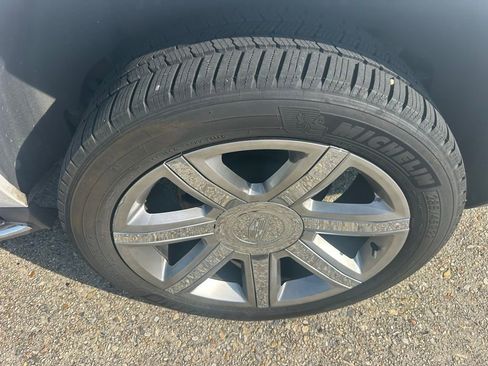 Used 2019 Cadillac Escalade ESV Luxury image 24