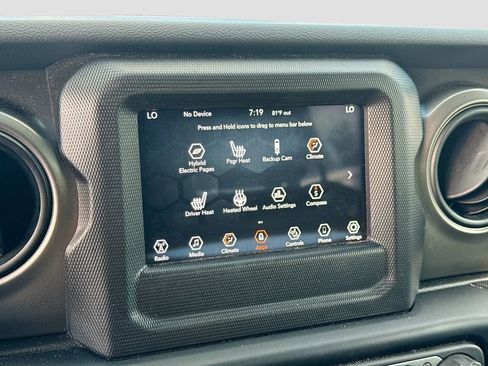 Used 2023 Jeep Wrangler Unlimited w/ Cold Weather Group AWD/4WD image 14