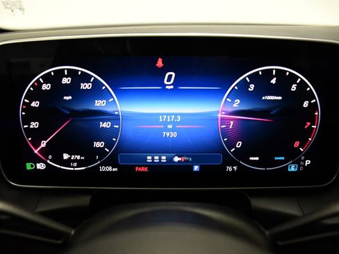Used 2026 Mercedes-Benz GLC 300 4MATIC image 12