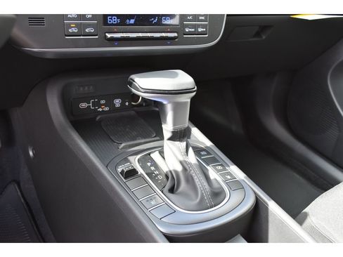 New 2026 Hyundai Kona SEL Sport image 25