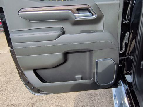 New 2026 GMC Sierra 1500 SLT image 37