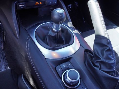 Used 2024 MAZDA MX-5 Miata RF Club w/ Interior Package image 18