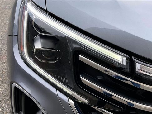 Certified 2024 Volkswagen Atlas SE w/ Panoramic Sunroof Package image 26