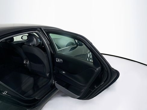 Used 2024 Hyundai Ioniq 6 SE RWD image 30