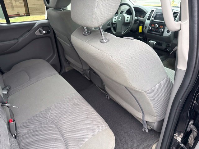 Used 2018 Nissan Frontier SV w/ Value Truck Package RWD image 16