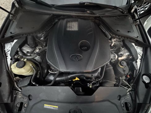 Used 2016 INFINITI Q50 Premium image 24