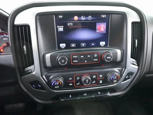 Used 2014 GMC Sierra 1500 SLE w/ SLE Value Package image 15