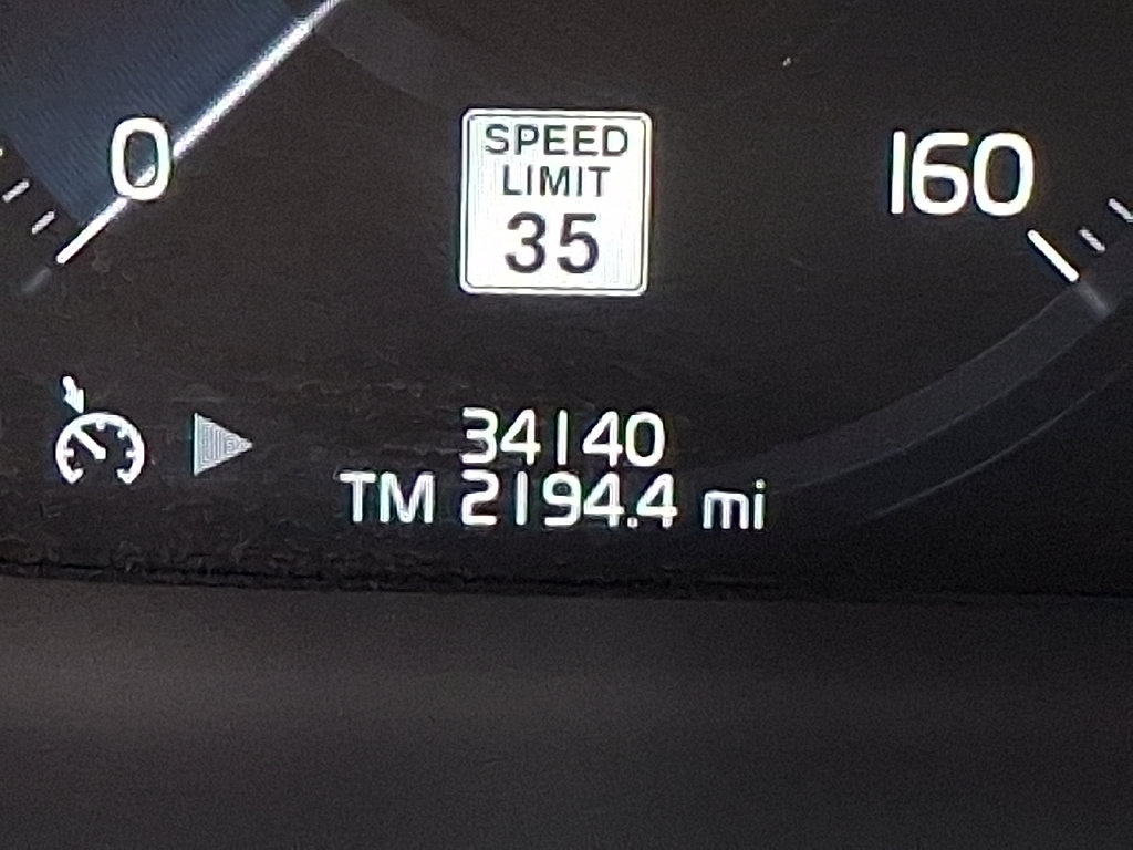 Used 2022 Volvo S60 B5 Momentum w/ Premium Package FWD image 18