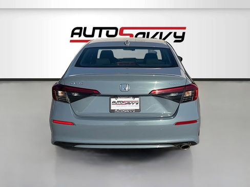Used 2024 Honda Civic Sport image 6