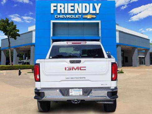 Used 2025 GMC Sierra 1500 SLT image 6