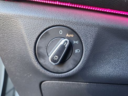 Used 2021 Volkswagen Jetta GLI image 24