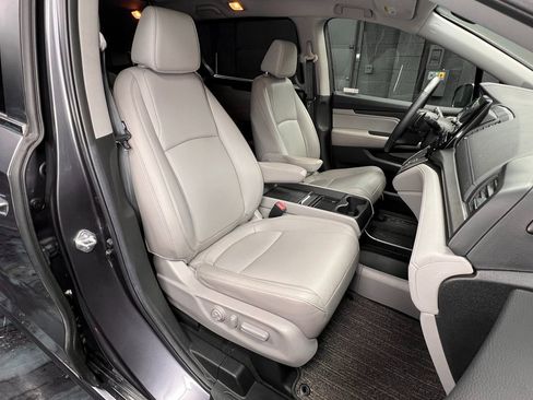 Used 2024 Honda Odyssey EX-L image 4