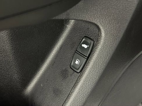 Used 2020 Acura MDX Technology image 32