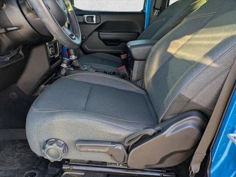 Used 2024 Jeep Wrangler Sport image 15