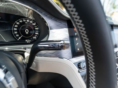 New 2026 Bentley Continental GTC AWD/4WD image 10