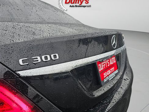 Used 2019 Mercedes-Benz C 300 C 300 image 31