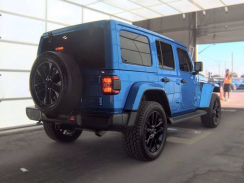 Used 2022 Jeep Wrangler Unlimited Sahara w/ Safety Group AWD/4WD image 2