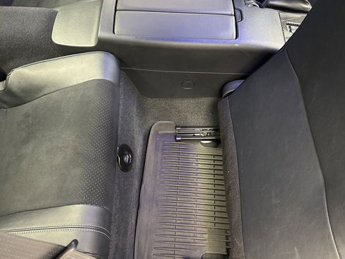 Used 2024 Toyota GR86 Premium RWD image 35