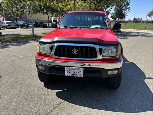 Used 2003 Toyota Tacoma PreRunner w/ Convenience Pkg RWD image 3