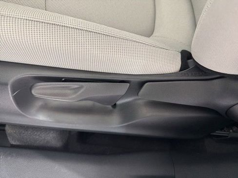 New 2026 Toyota Corolla Cross L image 20