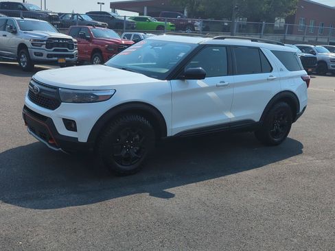 Used 2023 Ford Explorer Timberline w/ Timberline Technology Package AWD/4WD image 3