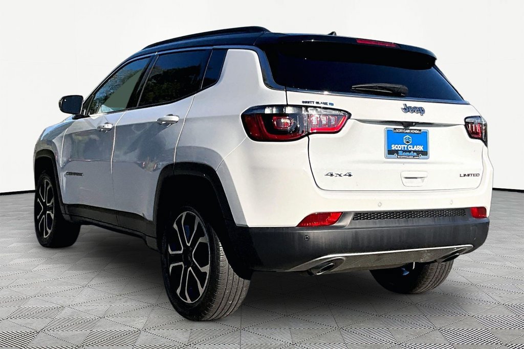 Used 2023 Jeep Compass Limited AWD/4WD image 5