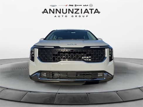 New 2026 Kia Carnival SX image 8