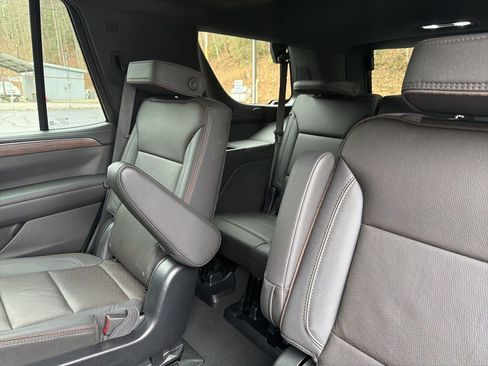 Used 2023 Chevrolet Tahoe High Country image 12